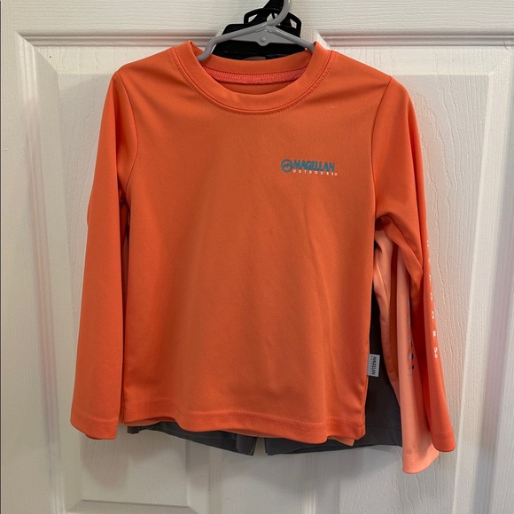 Size 4 Magellan and Nike outfits - Picture 2 of 10